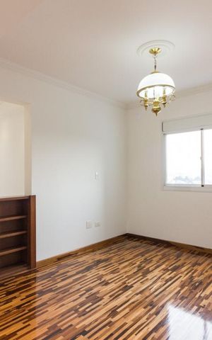 Apartamento à venda com 150m², 2 quartos e 3 vagasSala