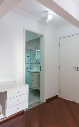 Apartamento à venda com 150m², 2 quartos e 3 vagasHall Quartos