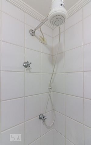 Apartamento à venda com 150m², 2 quartos e 3 vagasBanheiro de Serviço