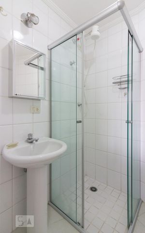 Apartamento à venda com 150m², 2 quartos e 3 vagasBanheiro de Serviço