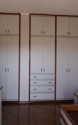 Apartamento à venda com 220m², 3 quartos e 3 vagasQuarto 3