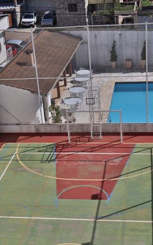 Apartamento à venda com 220m², 3 quartos e 3 vagasQuadra