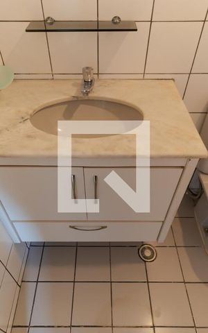 Apartamento para alugar com 89m², 3 quartos e 1 vaga Apartamento para alugar com 89m², 3 quartos e 1 vagaBanheiro