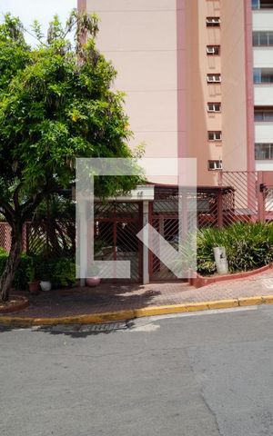 Apartamento para alugar com 89m², 3 quartos e 1 vaga Apartamento para alugar com 89m², 3 quartos e 1 vagaFachada