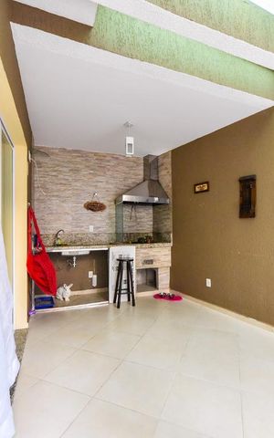 Casa à venda com 240m², 3 quartos e 5 vagasChurrasqueira