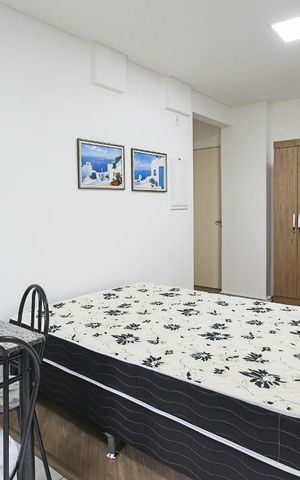Studio à venda com 28m², 1 quarto e sem vaga Studio à venda com 28m², 1 quarto e sem vagaStudio