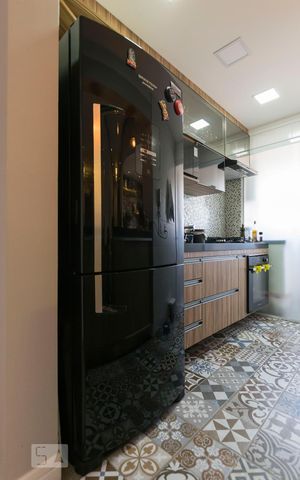Apartamento para alugar com 57m², 2 quartos e 1 vagaCozinha (Geladeira)