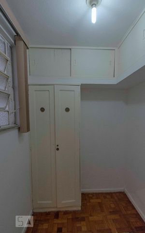 Apartamento para alugar com 105m², 3 quartos e sem vagaQuarto de serviço