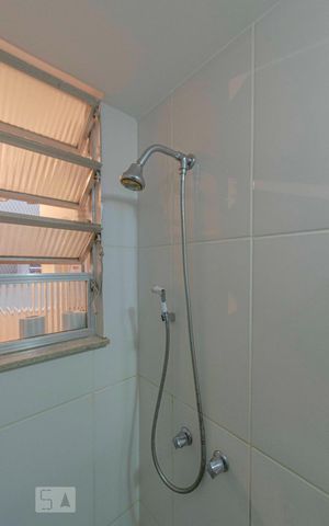Apartamento para alugar com 105m², 3 quartos e sem vagaSuite