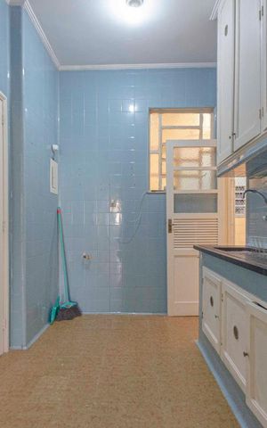 Apartamento para alugar com 105m², 3 quartos e sem vagaCozinha