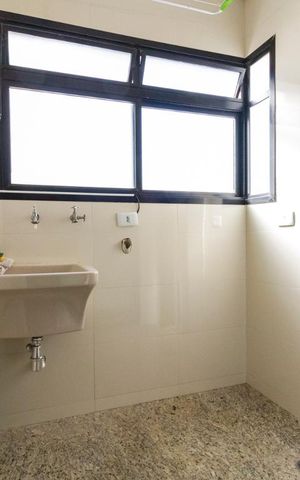 Apartamento para alugar com 76m², 3 quartos e 1 vaga Apartamento para alugar com 76m², 3 quartos e 1 vagaArea de Serviço