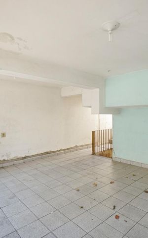 Casa à venda com 104m², 2 quartos e 1 vaga Casa à venda com 104m², 2 quartos e 1 vagaGaragem