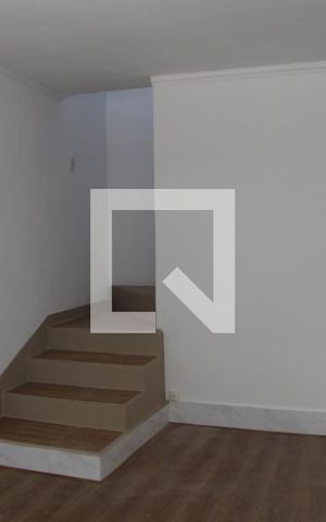 Casa para alugar com 200m², 2 quartos e 1 vagaSala