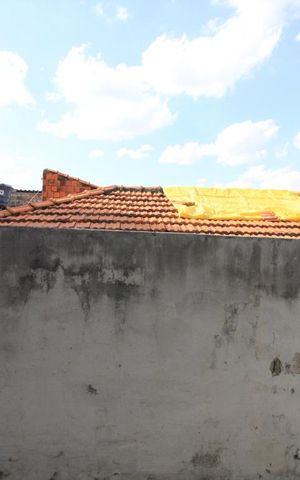 Casa à venda com 150m², 2 quartos e 2 vagasVista do quarto