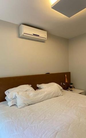 Apartamento à venda com 240m², 3 quartos e 2 vagas Apartamento à venda com 240m², 3 quartos e 2 vagasSuíte 1
