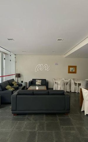 Apartamento à venda com 240m², 3 quartos e 2 vagas Apartamento à venda com 240m², 3 quartos e 2 vagasÁrea comum - Salão de festas