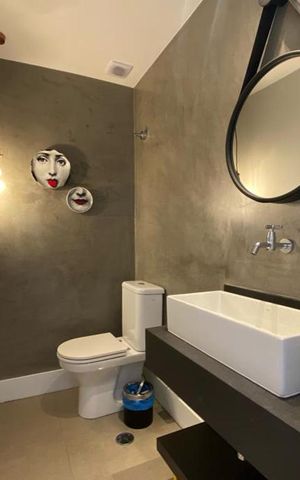 Apartamento à venda com 240m², 3 quartos e 2 vagas Apartamento à venda com 240m², 3 quartos e 2 vagasLavabo