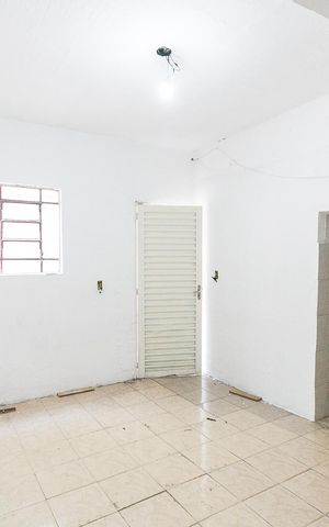 Casa para alugar com 20m², 1 quarto e sem vagaQuarto e cozinha