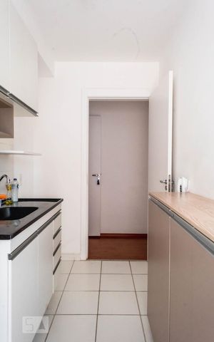 Apartamento à venda com 42m², 2 quartos e sem vaga Apartamento à venda com 42m², 2 quartos e sem vagaCozinha