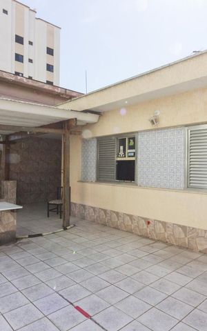 Casa à venda com 250m², 5 quartos e 2 vagasTerraço