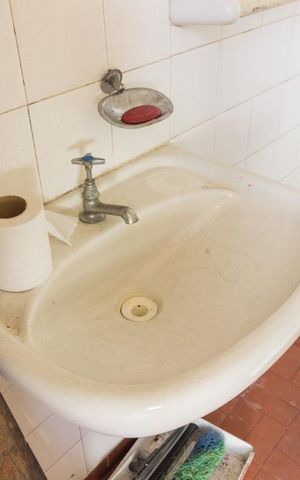 Casa à venda com 250m², 5 quartos e 2 vagasBanheiro 3