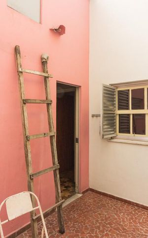 Casa à venda com 250m², 5 quartos e 2 vagasJardim de Inverno