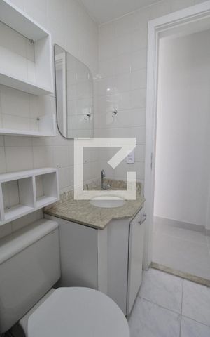 Apartamento à venda com 68m², 3 quartos e 1 vaga Apartamento à venda com 68m², 3 quartos e 1 vagaBanheiro