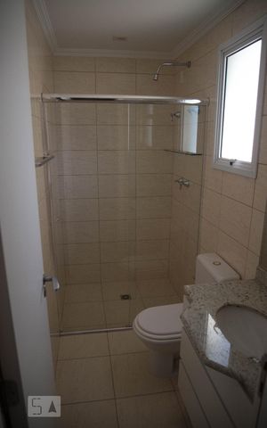 Apartamento à venda com 130m², 2 quartos e 4 vagas Apartamento à venda com 130m², 2 quartos e 4 vagasBanheiro suite 2