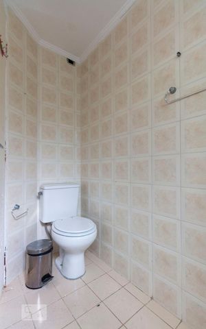 Apartamento à venda com 63m², 2 quartos e 1 vagaBanheiro Social