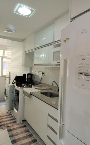 Apartamento para alugar com 66m², 2 quartos e 1 vaga Apartamento para alugar com 66m², 2 quartos e 1 vagaCozinha e Área de Serviço
