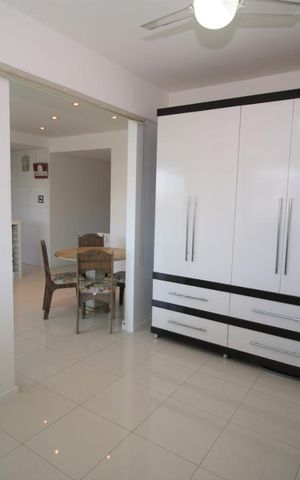 Apartamento para alugar com 80m², 2 quartos e 1 vaga Apartamento para alugar com 80m², 2 quartos e 1 vagaQuarto Reversível