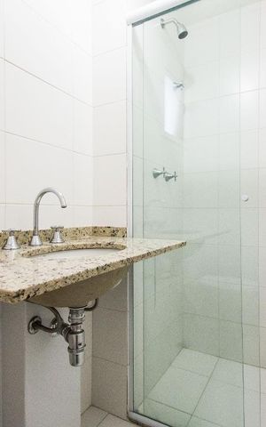 Apartamento para alugar com 75m², 2 quartos e 2 vagasBanheiro 2