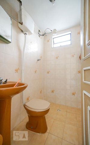 Casa à venda com 160m², 3 quartos e 2 vagasBanheiro de serviço