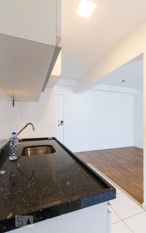 Apartamento para alugar com 76m², 2 quartos e 2 vagasCozinha