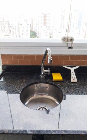 Apartamento para alugar com 76m², 2 quartos e 2 vagasvaranda