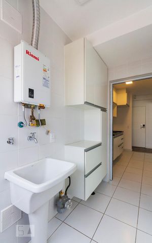 Apartamento para alugar com 76m², 2 quartos e 2 vagasÁrea de Serviço