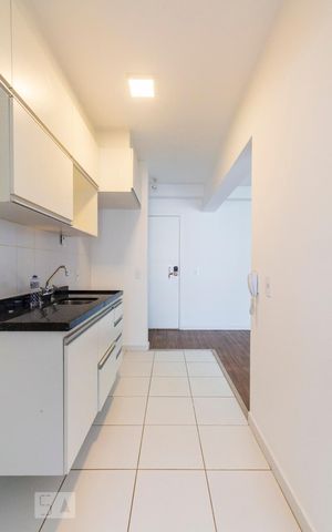Apartamento para alugar com 76m², 2 quartos e 2 vagasCozinha