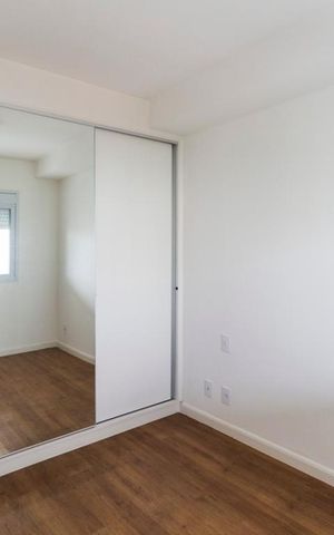 Apartamento para alugar com 76m², 2 quartos e 2 vagasQuarto 2 - Suíte