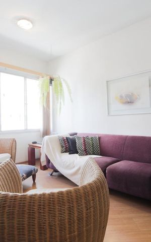 Apartamento à venda com 70m², 3 quartos e 1 vaga Apartamento à venda com 70m², 3 quartos e 1 vagaSala