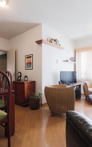 Apartamento à venda com 70m², 3 quartos e 1 vaga Apartamento à venda com 70m², 3 quartos e 1 vagaSala