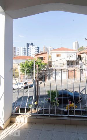 Casa à venda com 300m², 3 quartos e 8 vagasSacada Suíte 