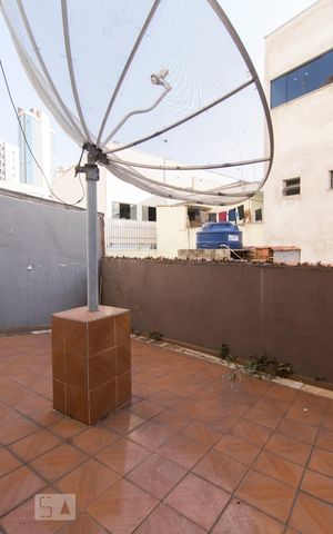 Casa à venda com 300m², 3 quartos e 8 vagasQuintal