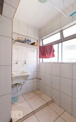 Apartamento para alugar com 70m², 2 quartos e 1 vagaÁrea de Serviço