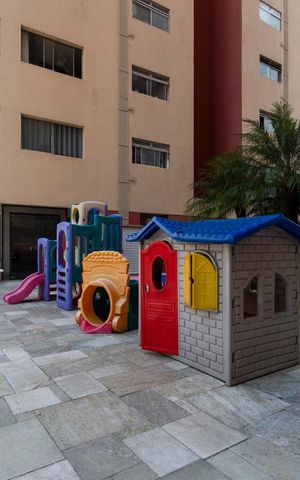 Apartamento para alugar com 70m², 2 quartos e 1 vagaPlayground