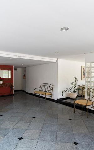 Apartamento para alugar com 70m², 2 quartos e 1 vagaHall social