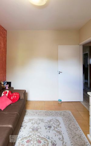 Casa à venda com 226m², 4 quartos e 3 vagasQuarto 2