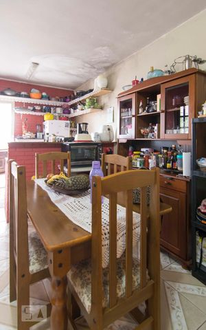 Casa à venda com 226m², 4 quartos e 3 vagasCozinha