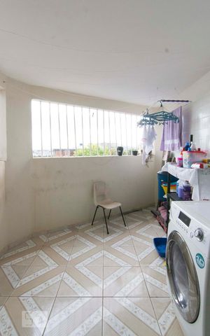 Casa à venda com 226m², 4 quartos e 3 vagasLavanderia