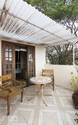 Casa à venda com 226m², 4 quartos e 3 vagasVaranda