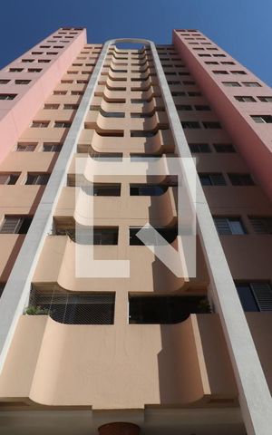 Apartamento para alugar com 73m², 3 quartos e 2 vagasFachada do Prédio